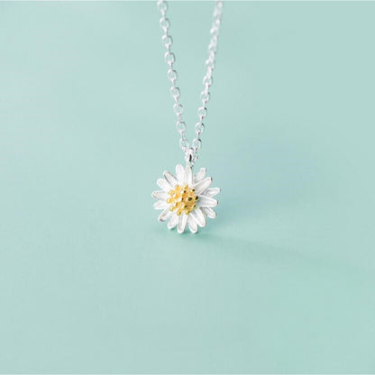 Daisy Collar